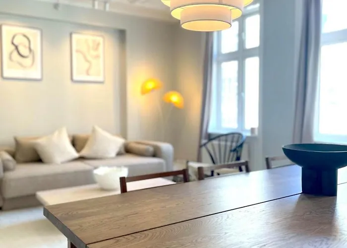 2 Bedroom Apartment In Trendy Area